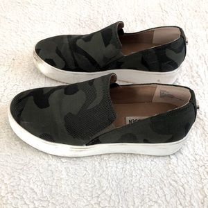 Steve Madden Slip Ons